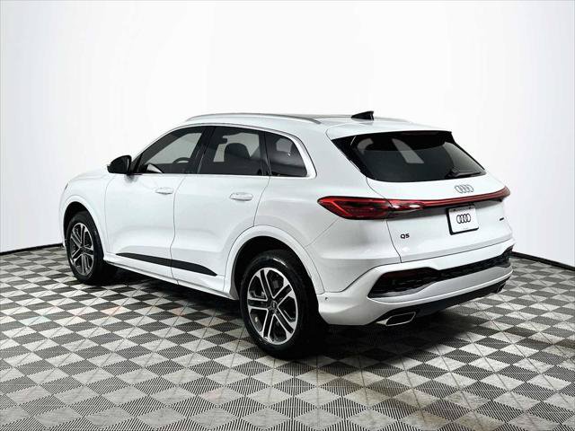 Certified 2025 Audi Q5 Premium w/ Convenience Package AWD/4WD image 5