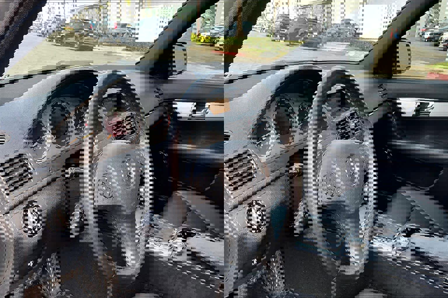 Used 2008 Mercedes-Benz C 300 Sport image 18