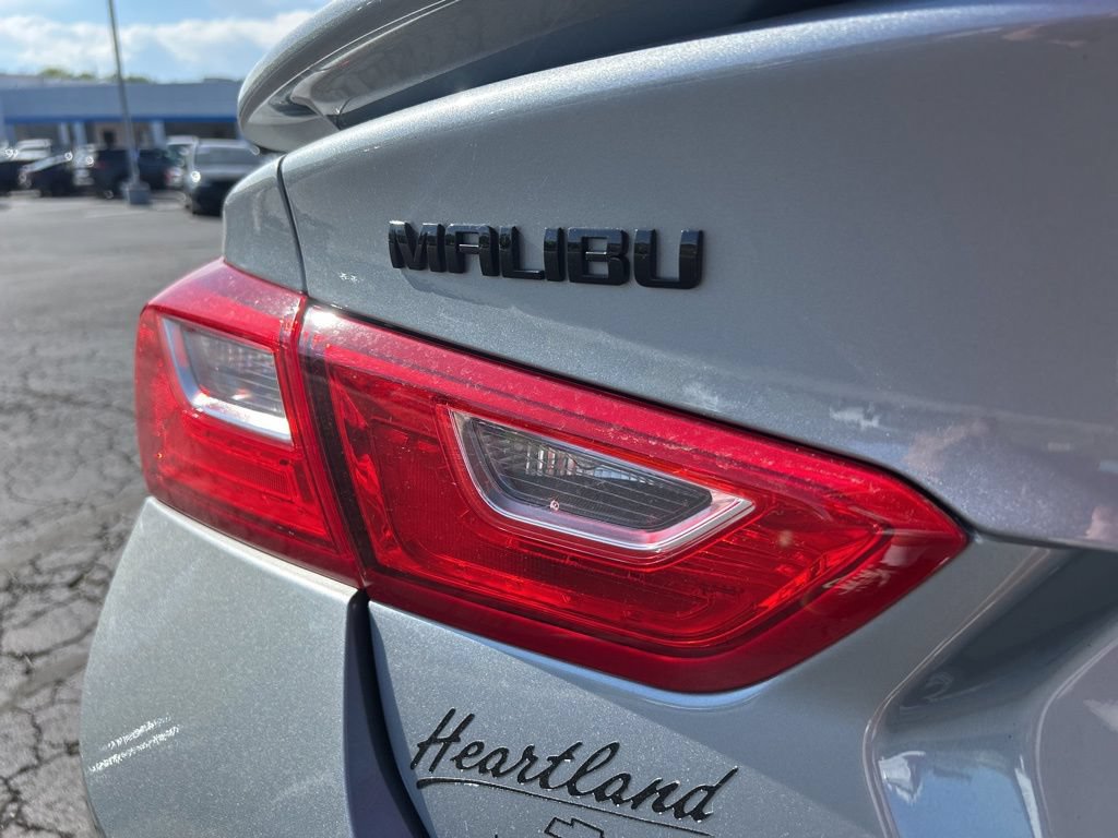 Used 2024 Chevrolet Malibu RS FWD image 23