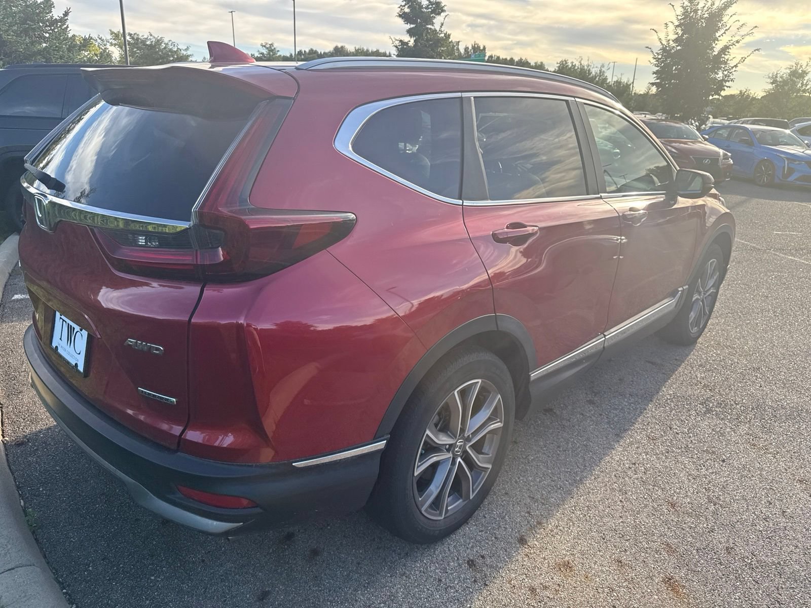 Used 2021 Honda CR-V Touring image 5