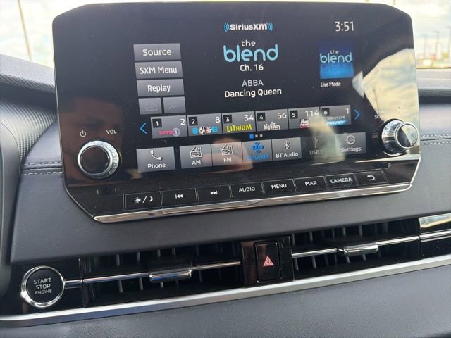 Used 2023 Mitsubishi Outlander SE image 14