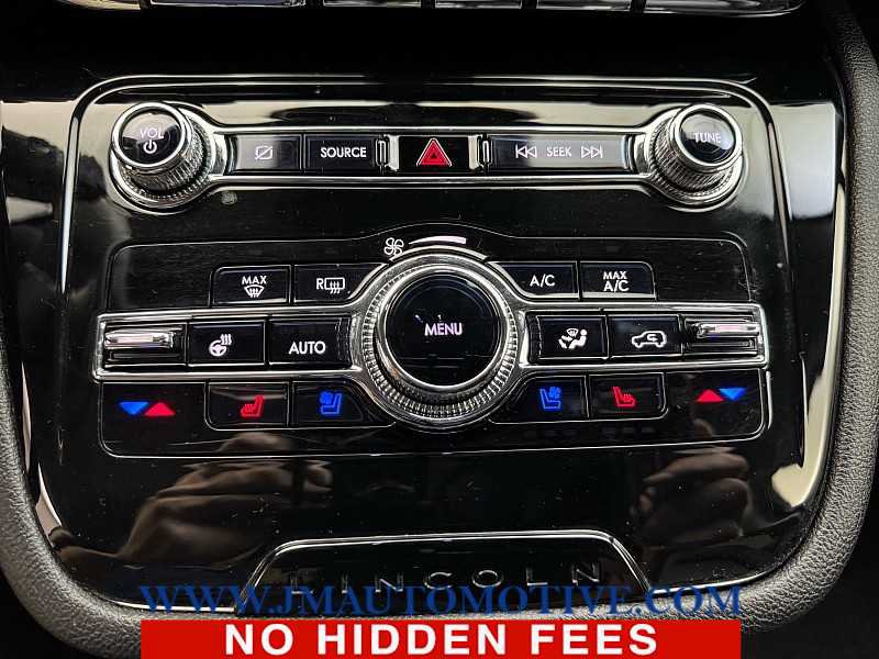Used 2022 Lincoln Corsair Reserve w/ Elements Package AWD/4WD image 24