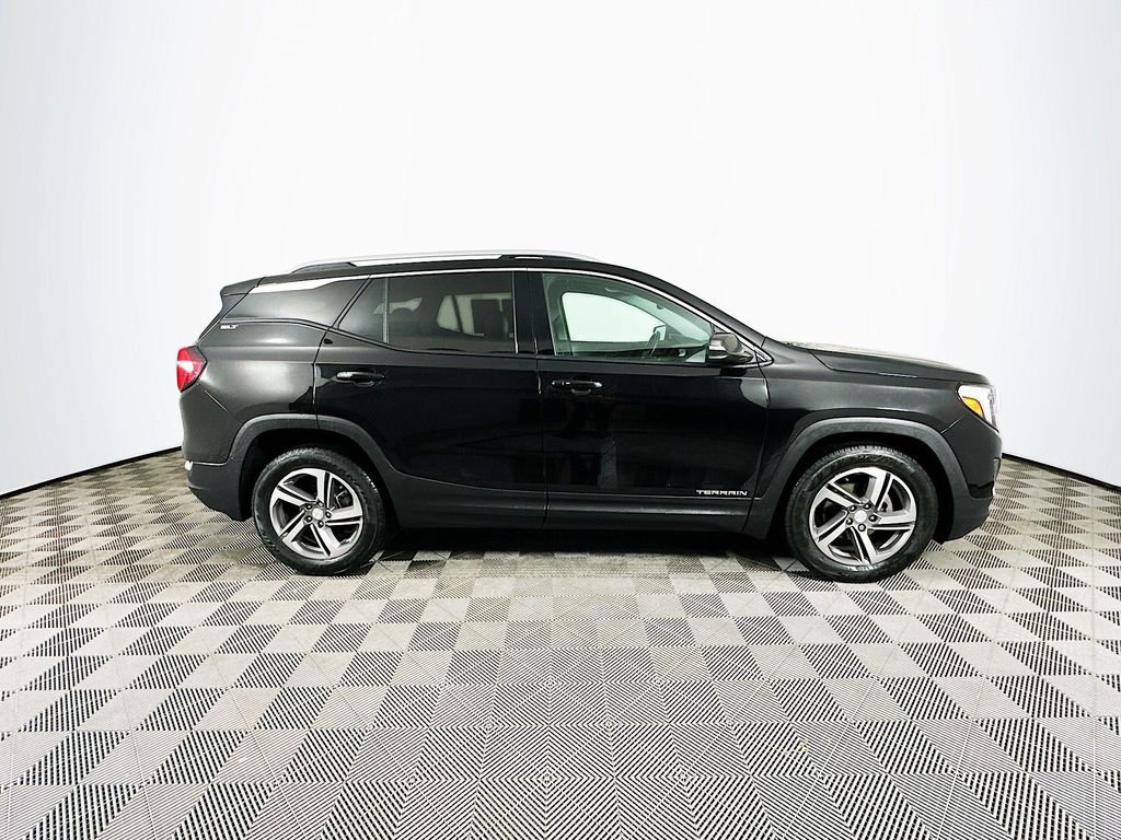 Used 2021 GMC Terrain SLT image 10