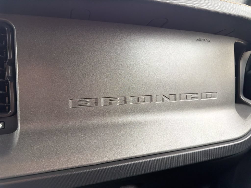 Used 2024 Ford Bronco Badlands AWD/4WD image 40
