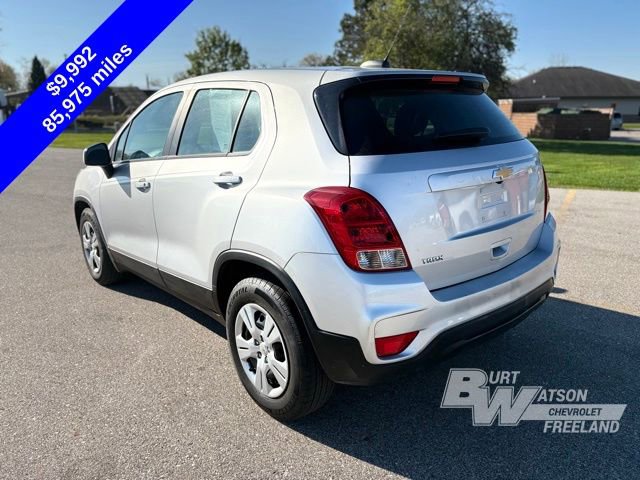 Used 2017 Chevrolet Trax LS FWD image 4