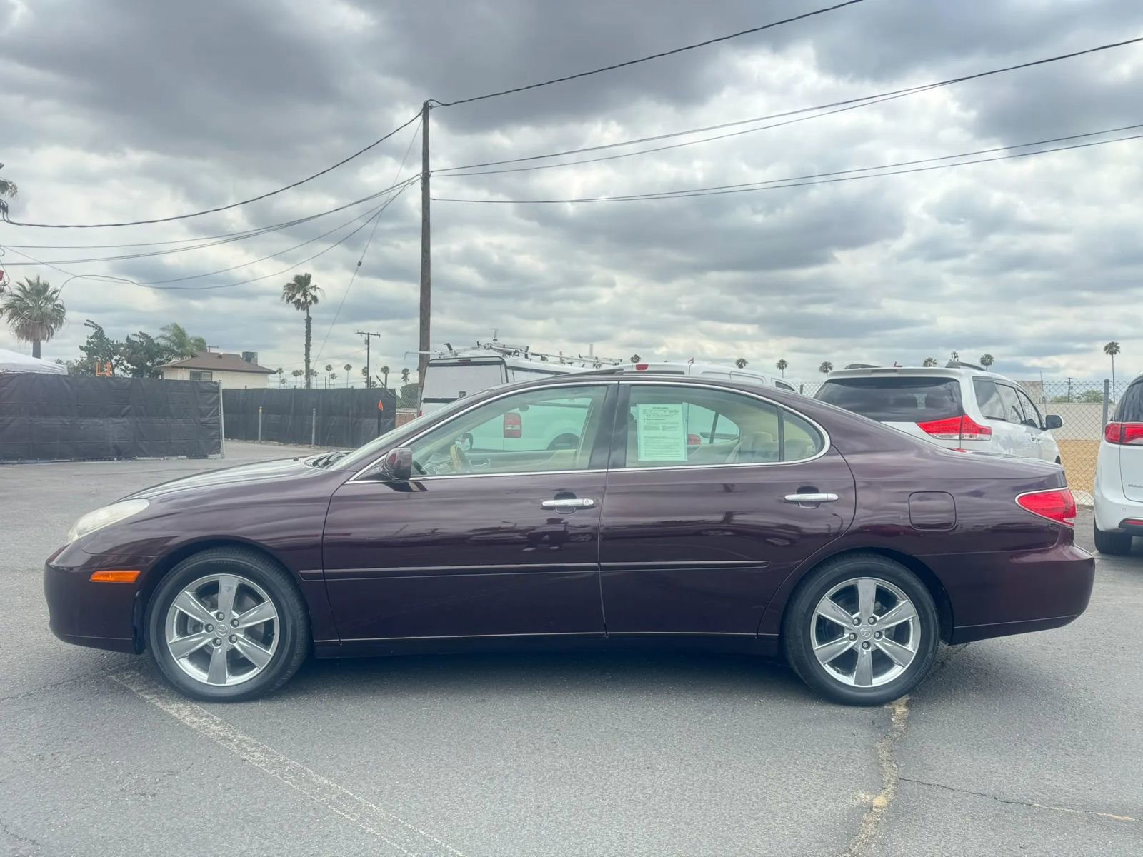Used 2005 Lexus ES 330 FWD image 3