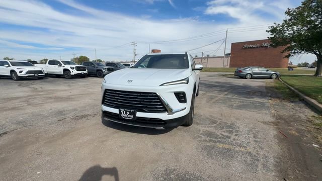 New 2026 Buick Enclave Preferred w/ Power Package image 3