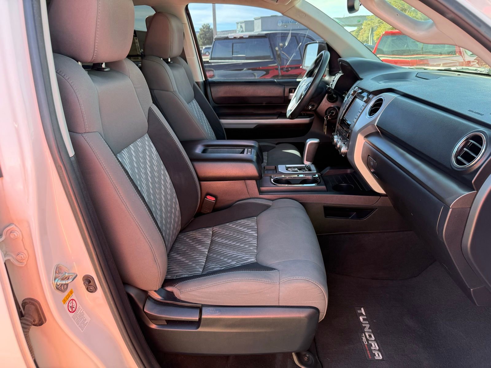 Used 2018 Toyota Tundra SR5 w/ TRD Off Road Package image 31