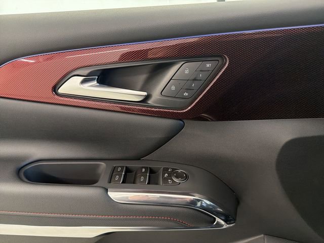 New 2026 Chevrolet Traverse RS image 28