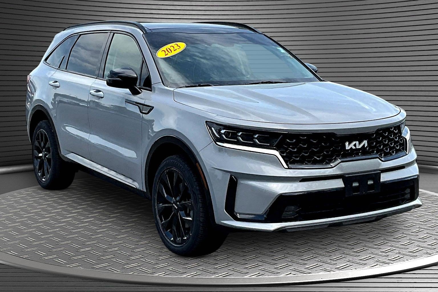 Used 2023 Kia Sorento SX AWD/4WD image 1