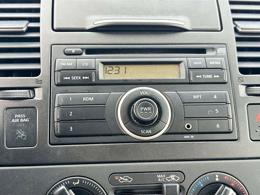 Used 2012 Nissan Versa 1.8 S w/ Plus Pkg image 17