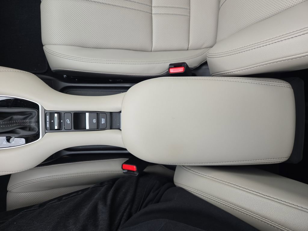 Certified 2024 Honda HR-V EX-L image 21