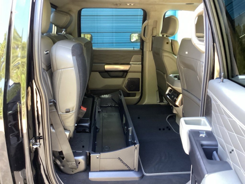 New 2026 Ford F350 Platinum w/ Platinum Plus Package image 42