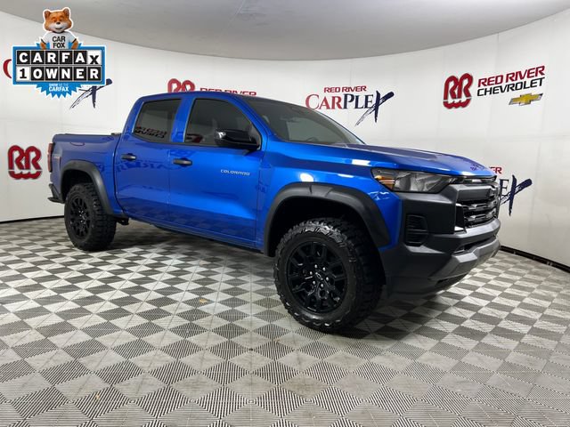 Used 2024 Chevrolet Colorado Trail Boss w/ Advanced Trailering Package AWD/4WD image 1