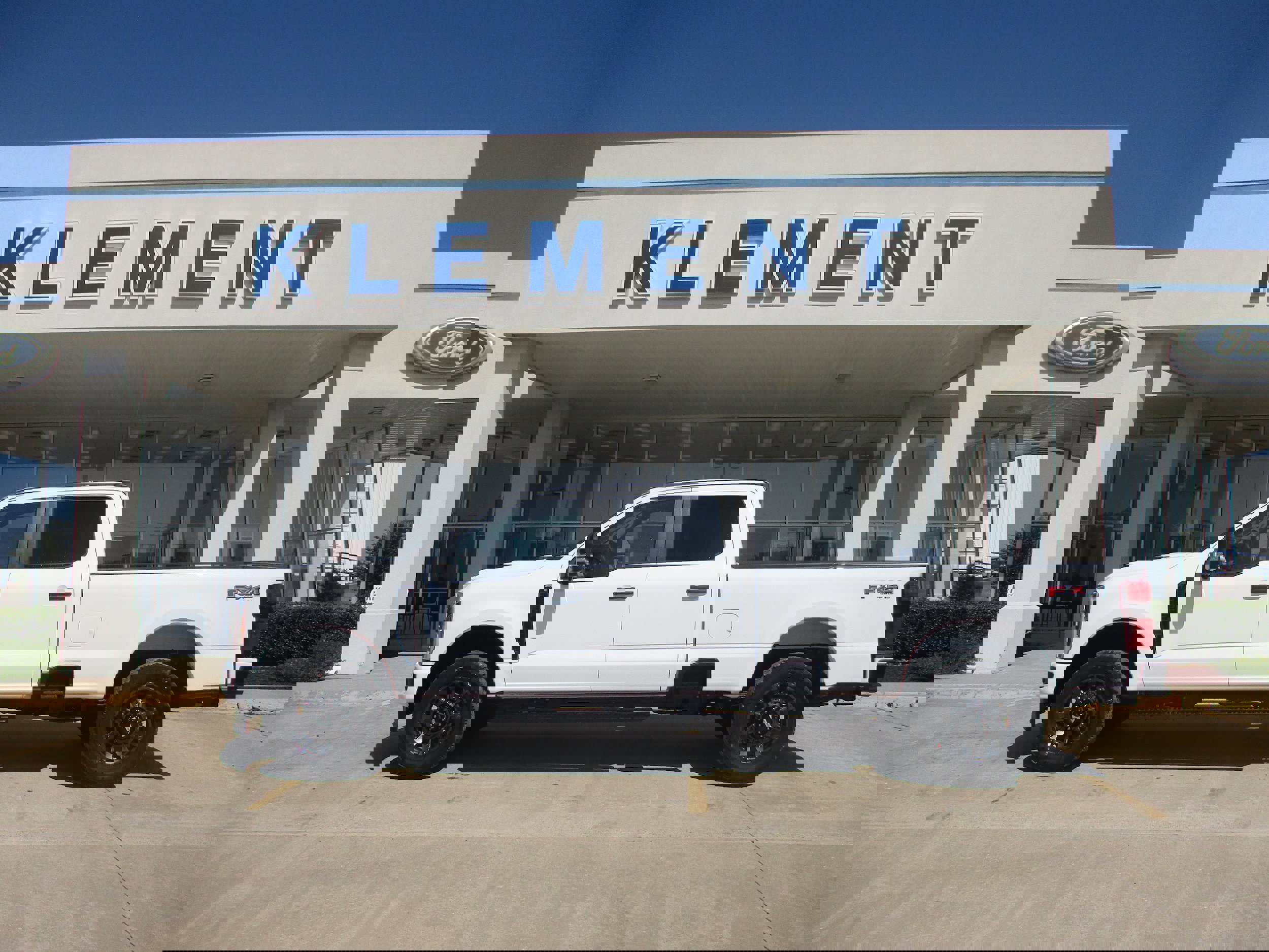 New 2026 Ford F350 4x4 Crew Cab Super Duty image 23