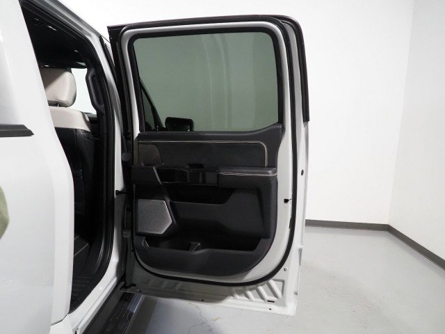 Used 2024 Ford F150 Lightning Platinum AWD/4WD image 78