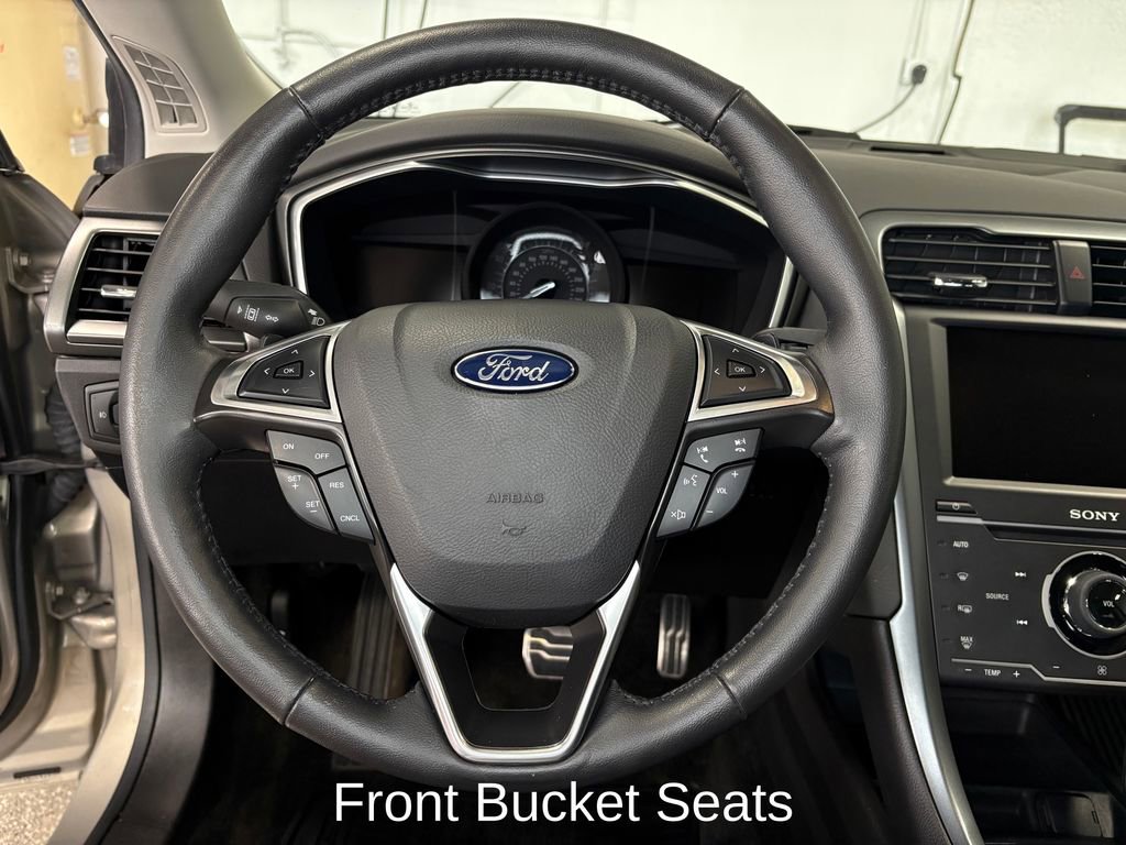 Used 2015 Ford Fusion Titanium FWD image 16