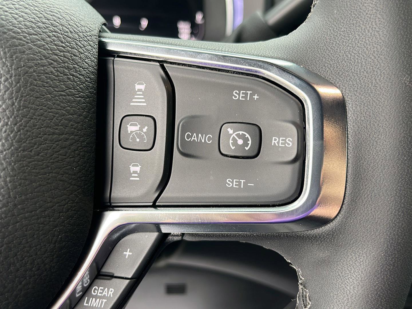 Used 2026 RAM 2500 Laramie w/ Night Edition AWD/4WD image 14