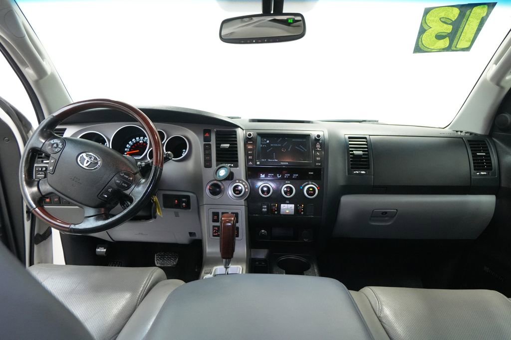 Used 2013 Toyota Sequoia Platinum image 38