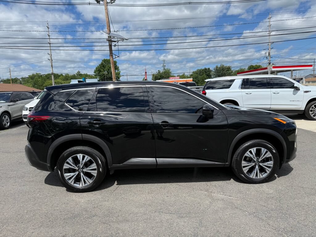 Used 2021 Nissan Rogue SV AWD/4WD image 8