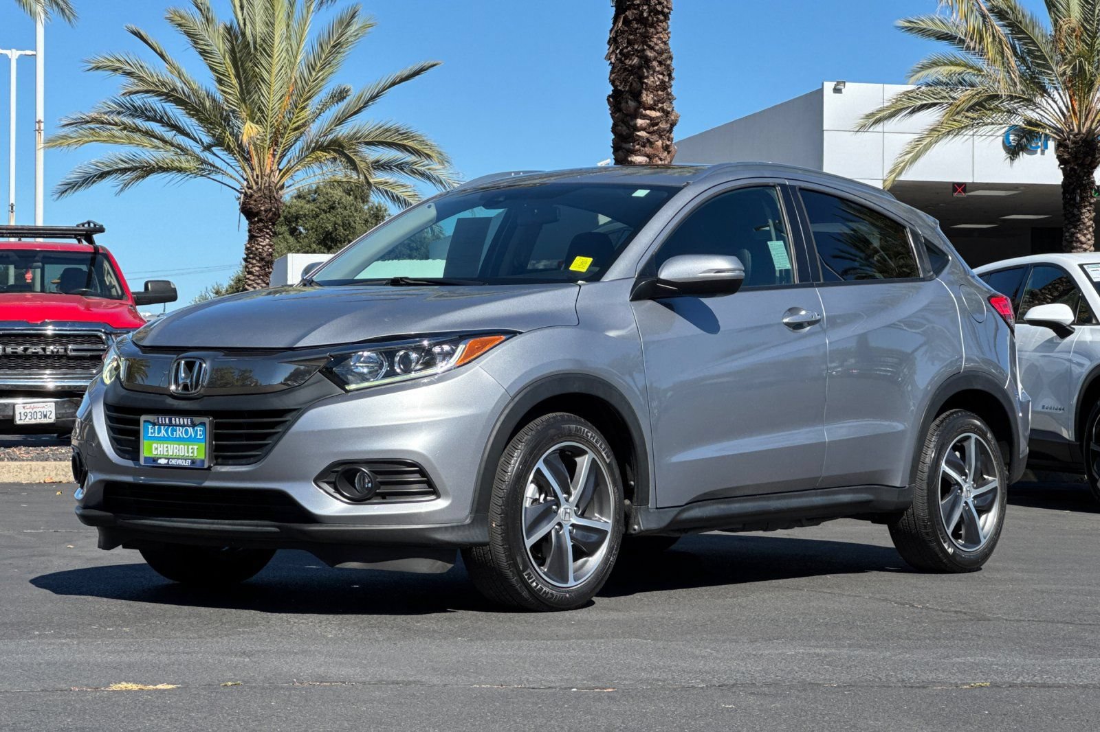 Used 2022 Honda HR-V EX image 7