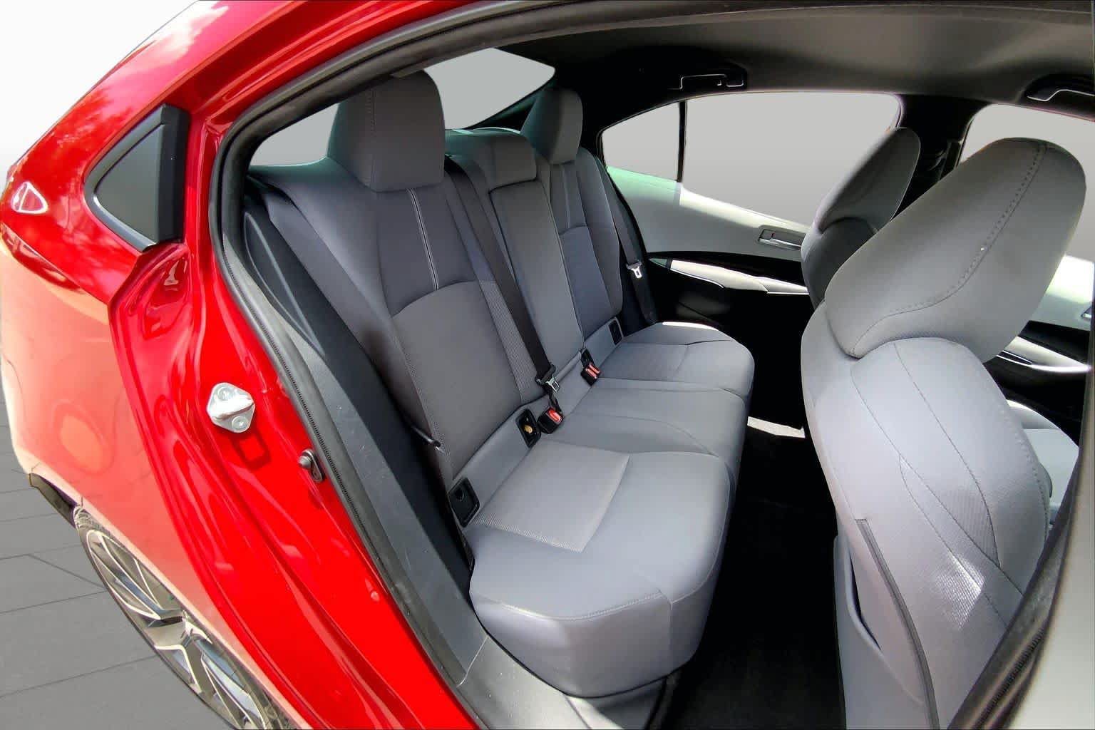 Used 2020 Toyota Corolla SE FWD image 20