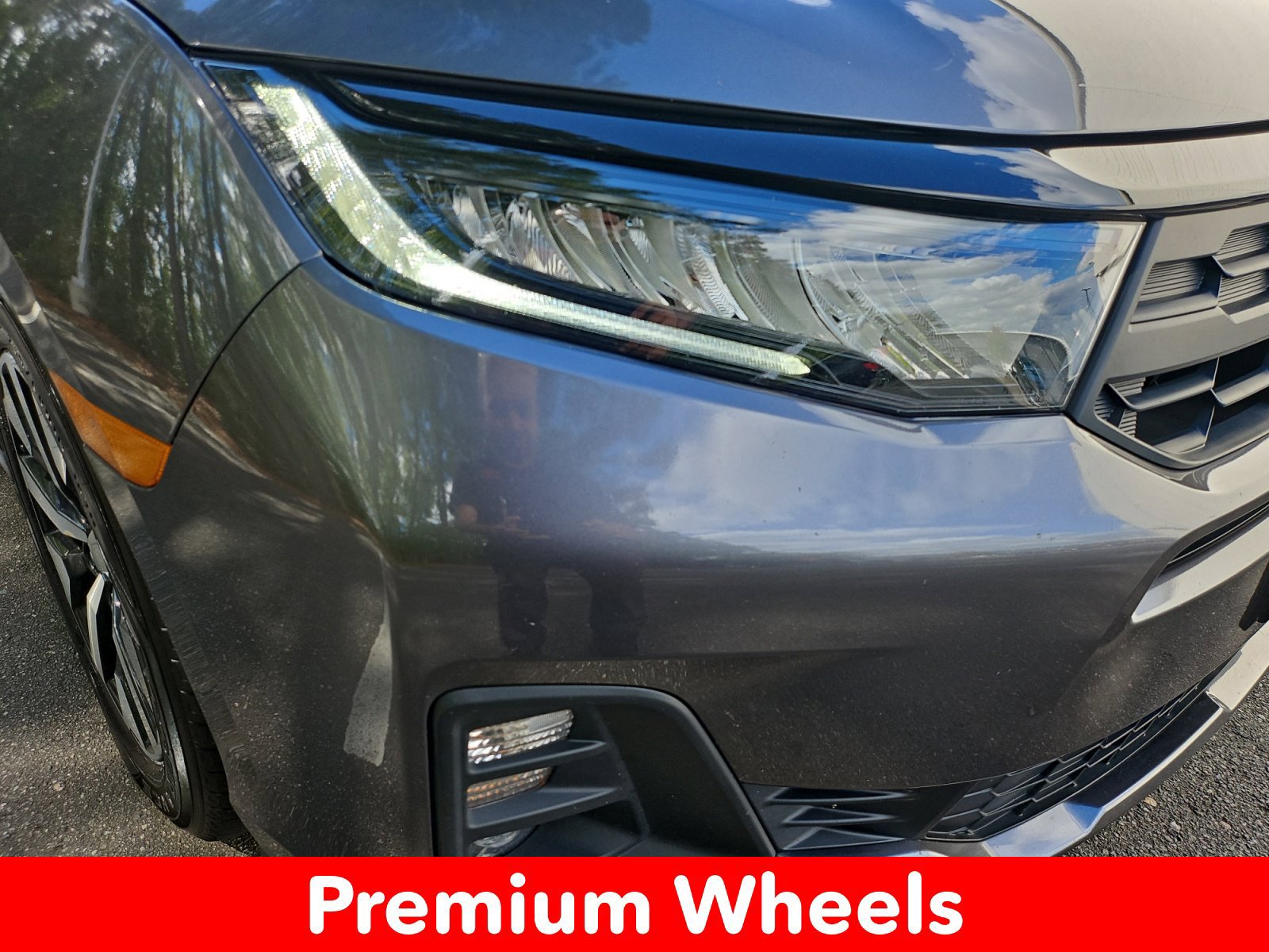 Used 2025 Honda Odyssey EX-L image 13