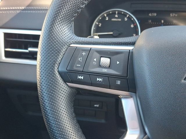 Used 2024 Mitsubishi Outlander SE image 21