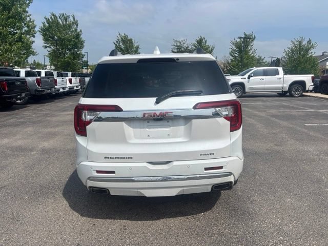 Used 2023 GMC Acadia Denali w/ Denali Ultimate Package AWD/4WD image 6