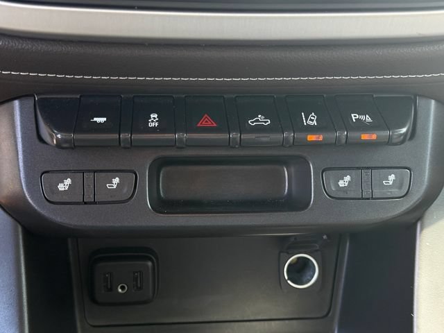 Used 2020 GMC Canyon SLT w/ Driver Alert Package RWD image 21