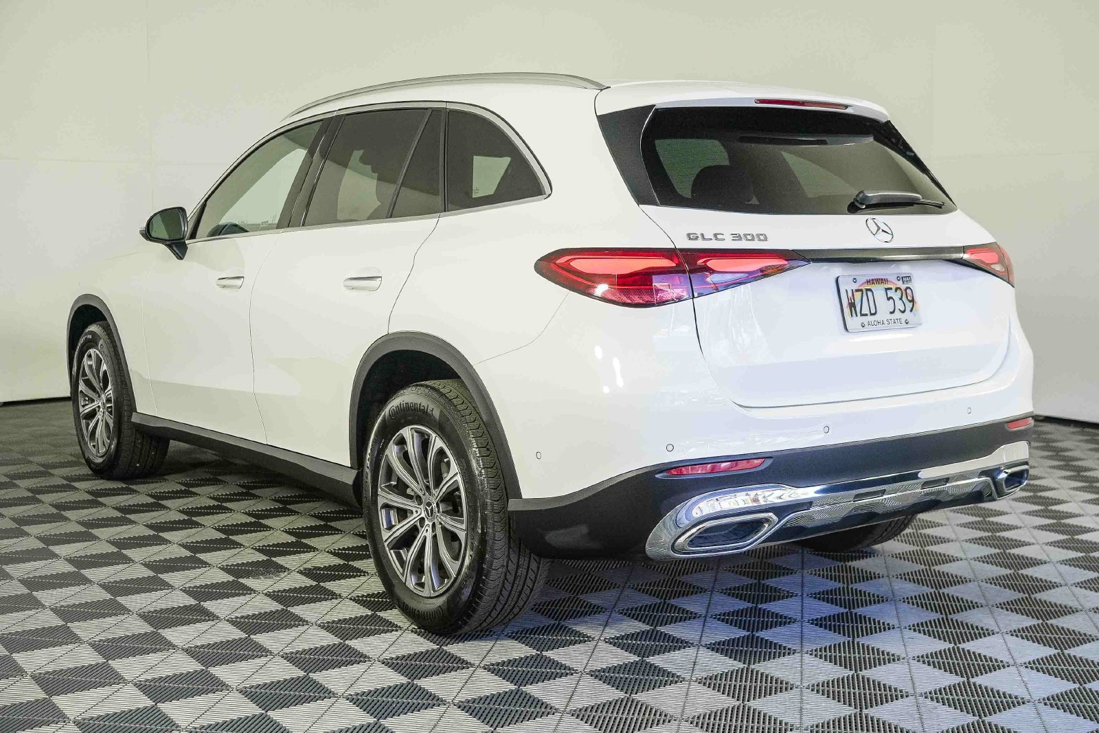 Used 2024 Mercedes-Benz GLC 300 image 6