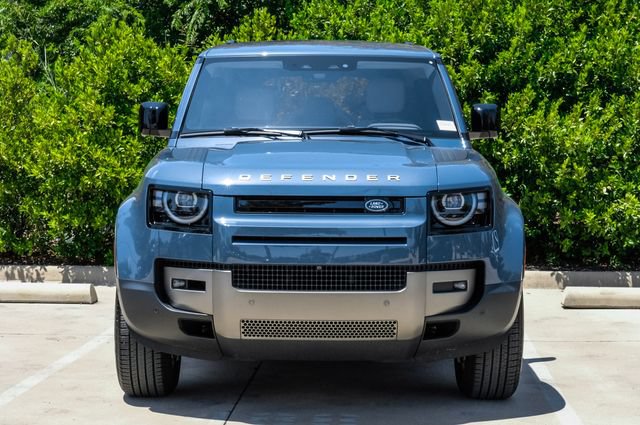 Used 2026 Land Rover Defender 110 S AWD/4WD image 6