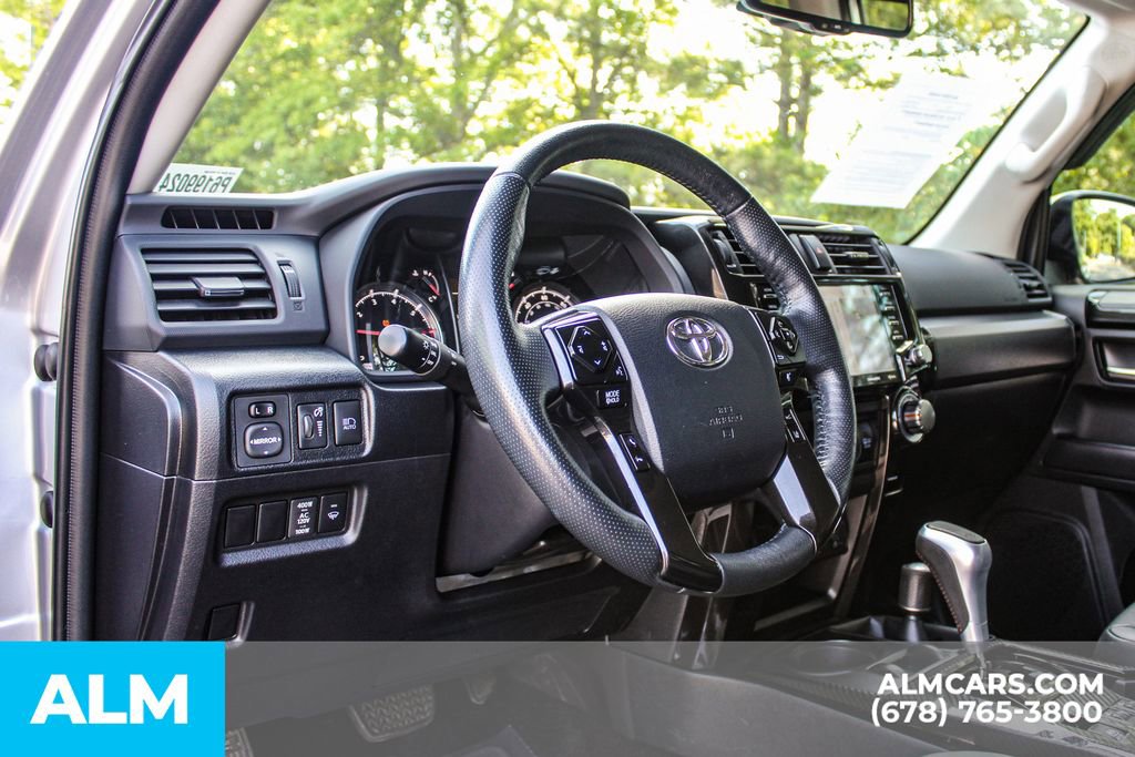 Used 2023 Toyota 4Runner TRD Off-Road Premium w/ Moonroof Package AWD/4WD image 23