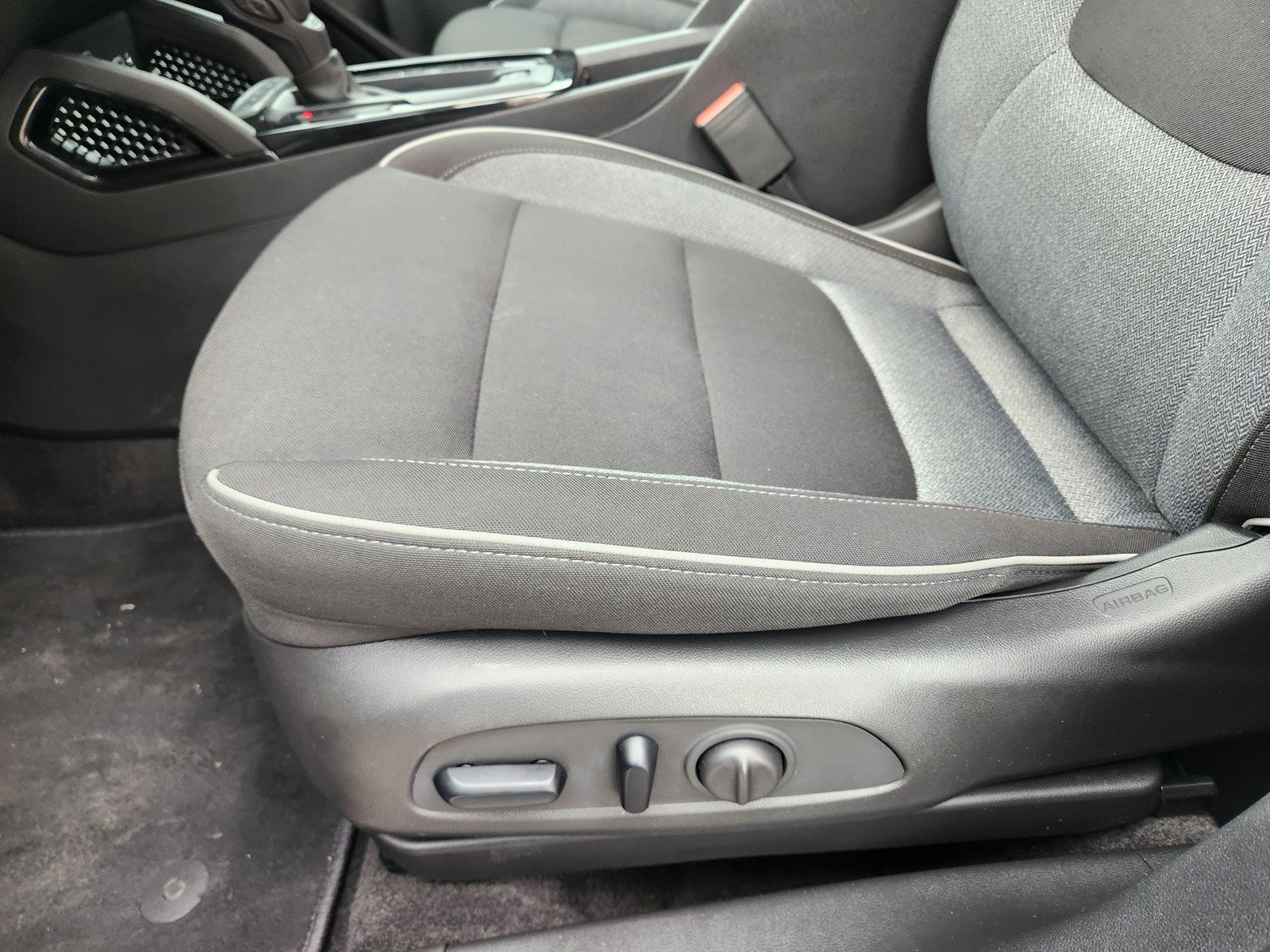 Used 2023 Chevrolet TrailBlazer LT FWD image 20