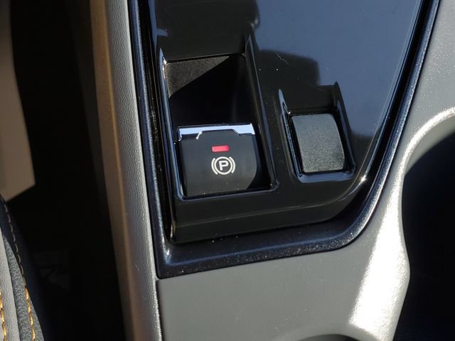 Certified 2024 Subaru Crosstrek 2.5i Wilderness w/ Crosstrek Mirror Package AWD/4WD image 31