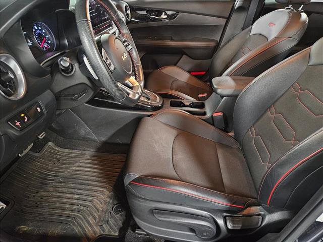 Used 2023 Kia Forte GT FWD image 16