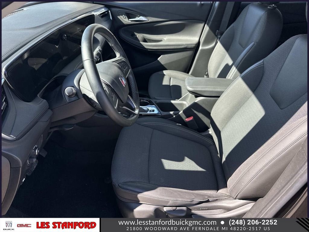 Used 2024 Buick Encore GX Preferred AWD/4WD image 20