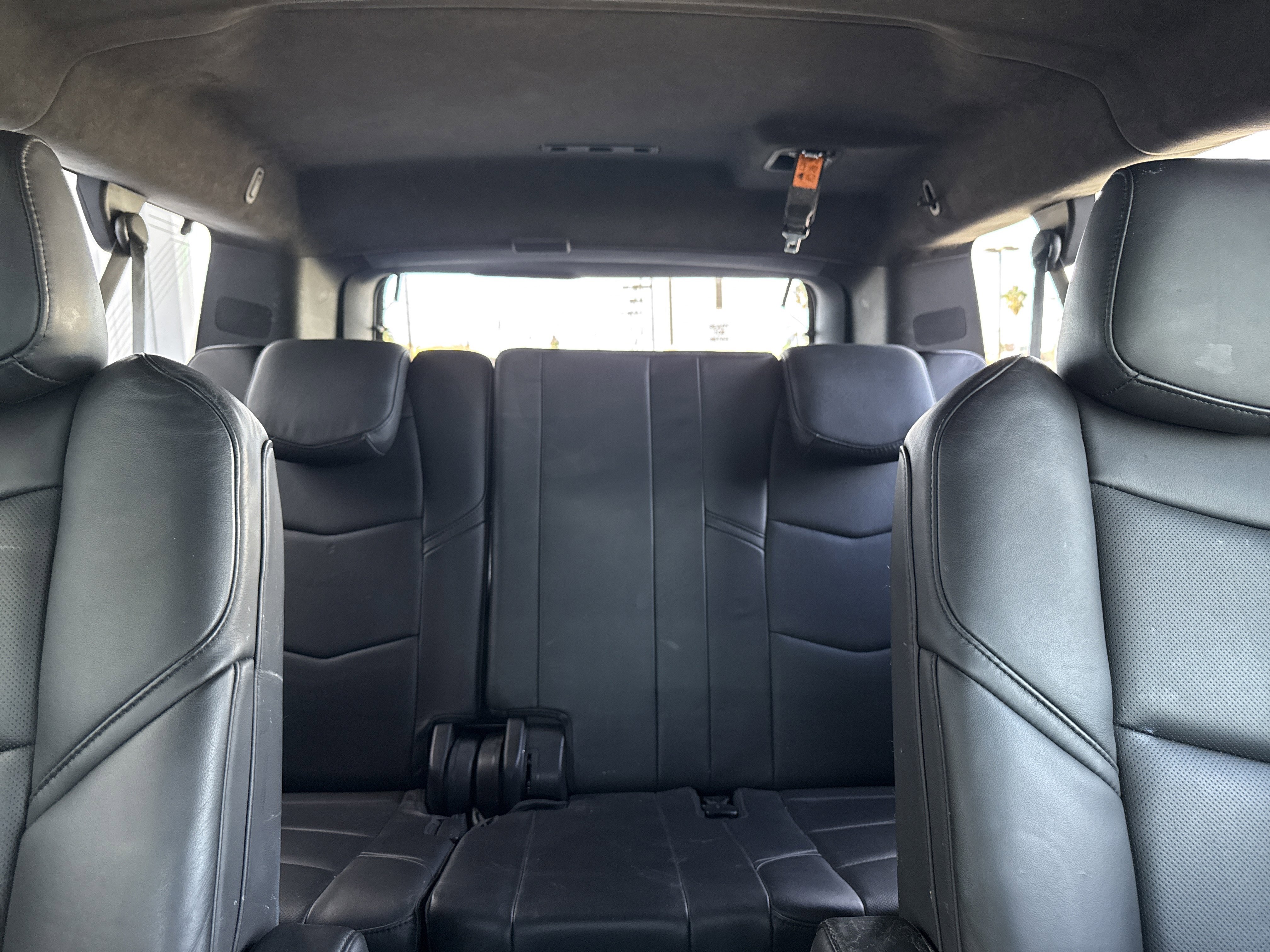 Used 2019 Cadillac Escalade ESV Platinum image 35
