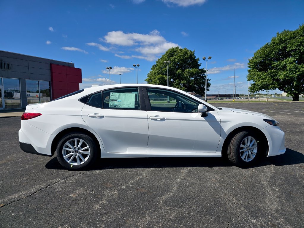 New 2026 Toyota Camry LE w/ Convenience Package AWD/4WD image 19