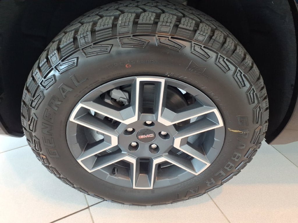 New 2026 GMC Terrain AT4 w/ Convenience Package III AWD/4WD image 5