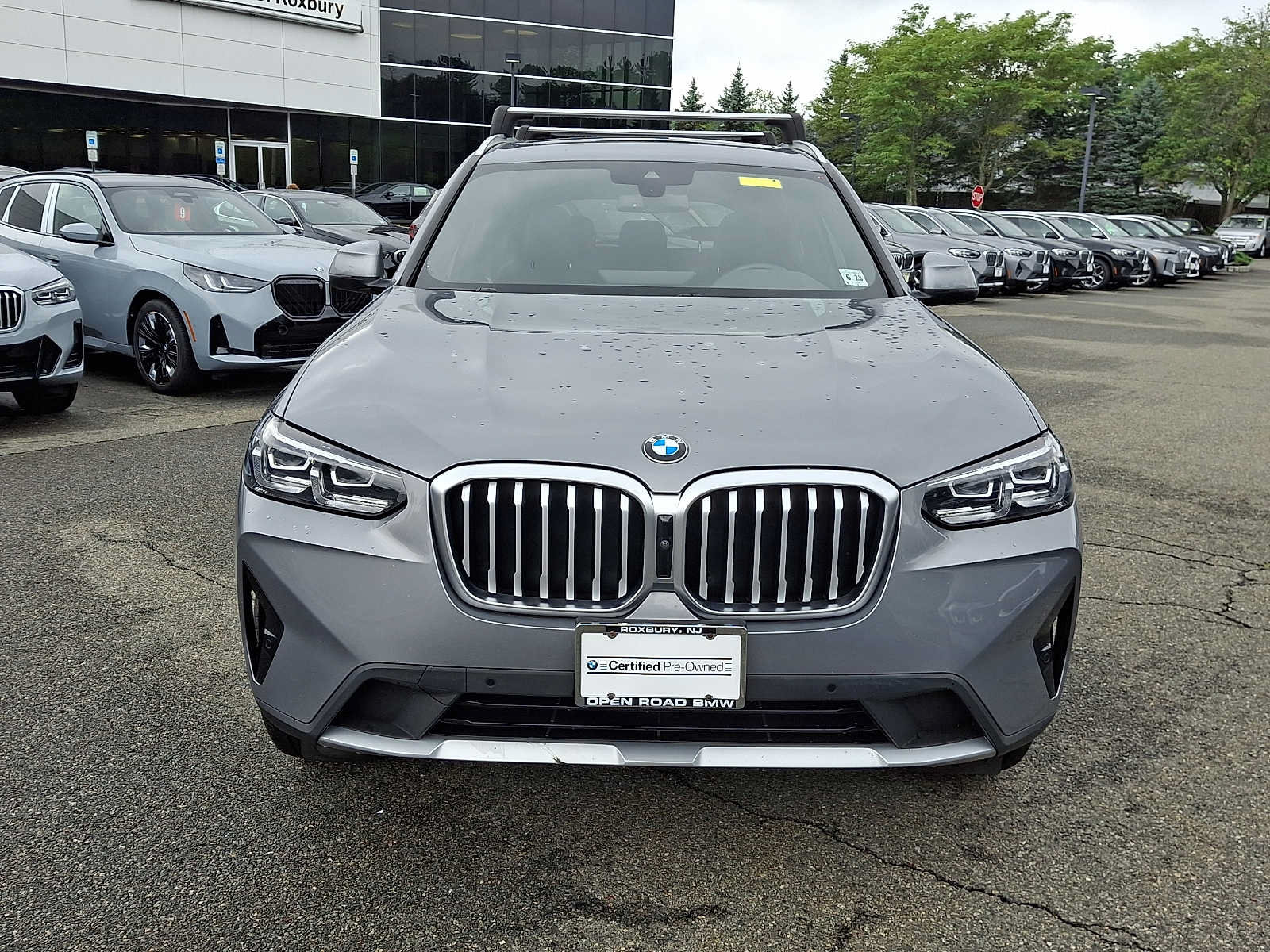Used 2023 BMW X3 xDrive30i w/ Premium Package AWD/4WD image 2