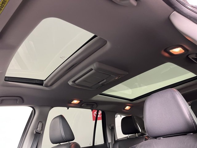 Used 2016 Honda Pilot Elite image 5