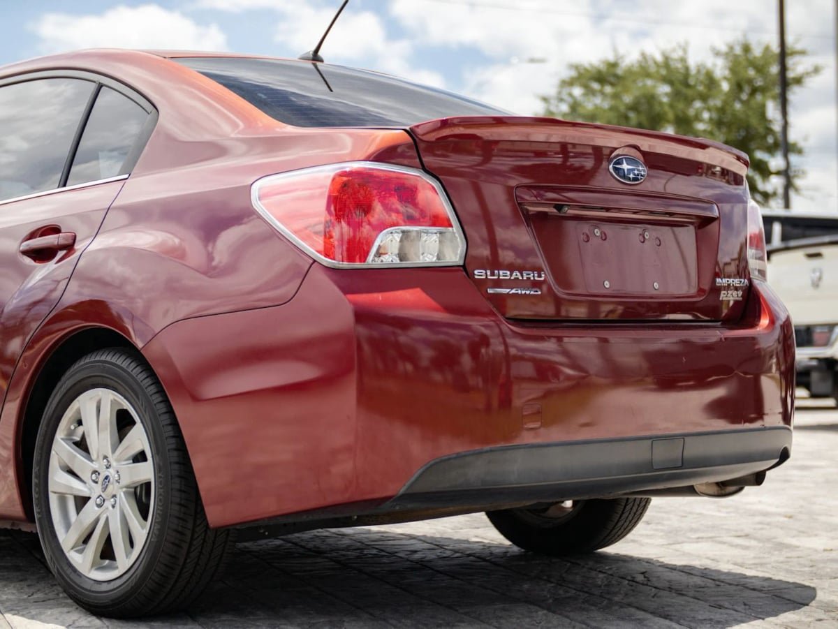 Used 2016 Subaru Impreza 2.0i Premium AWD/4WD image 11