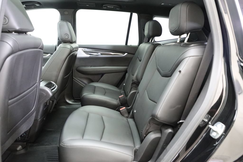 Used 2024 Cadillac XT6 Sport w/ LPO, Onyx Lite Package AWD/4WD image 10