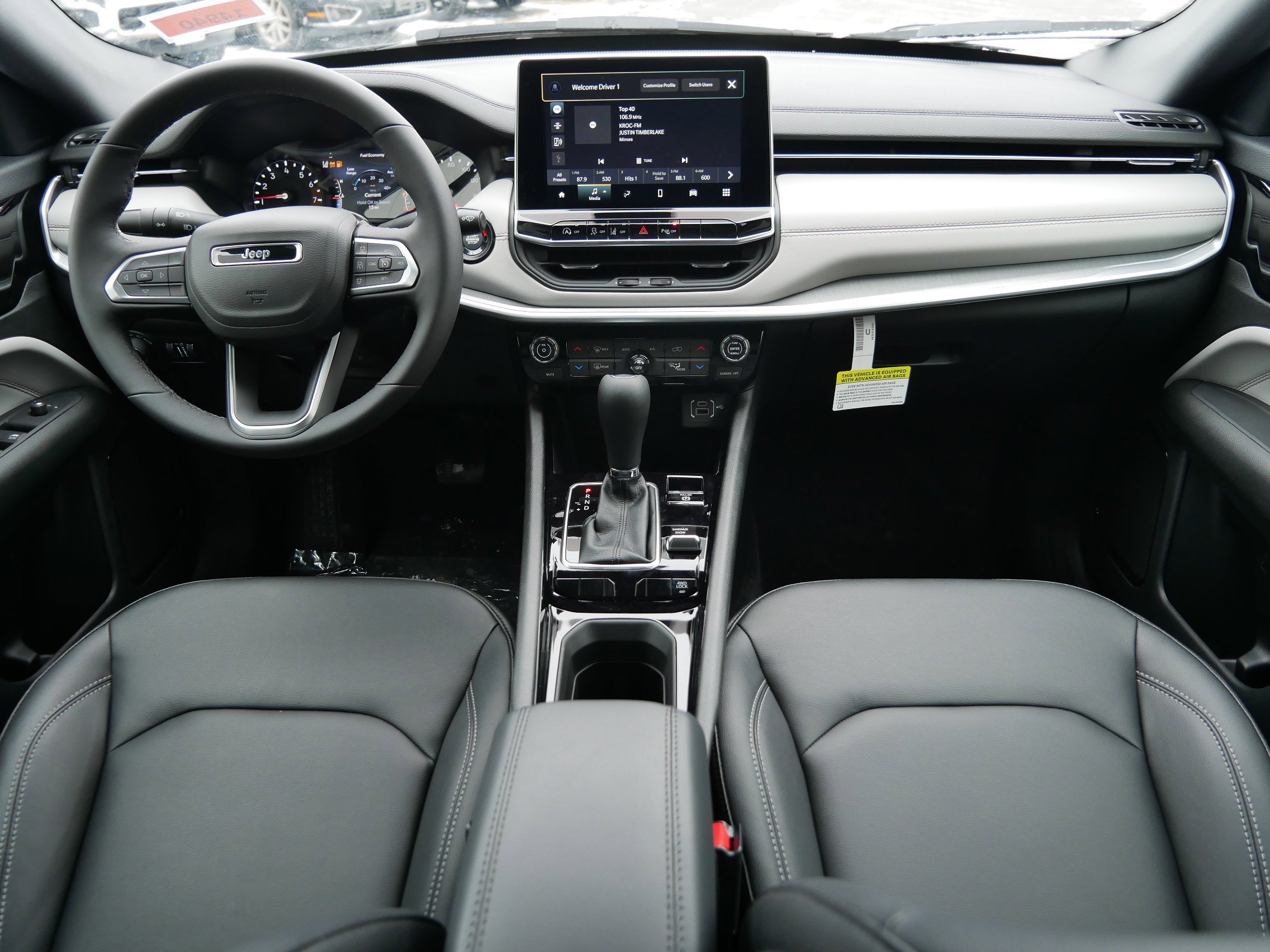 New 2026 Jeep Compass Limited image 8