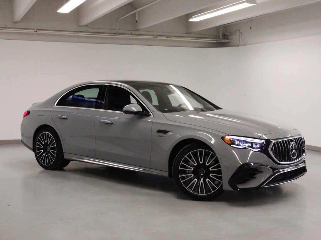 New 2026 Mercedes-Benz E 53 AMG e 4MATIC Sedan image 4