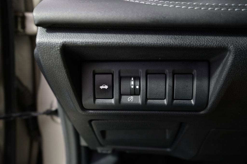Used 2020 Subaru Legacy Limited AWD/4WD image 24