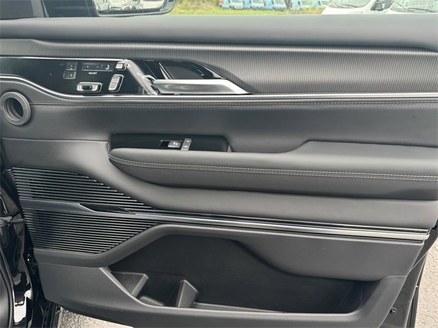 New 2024 Jeep Grand Wagoneer L Series II w/ Quick Order Packagew 28T image 13