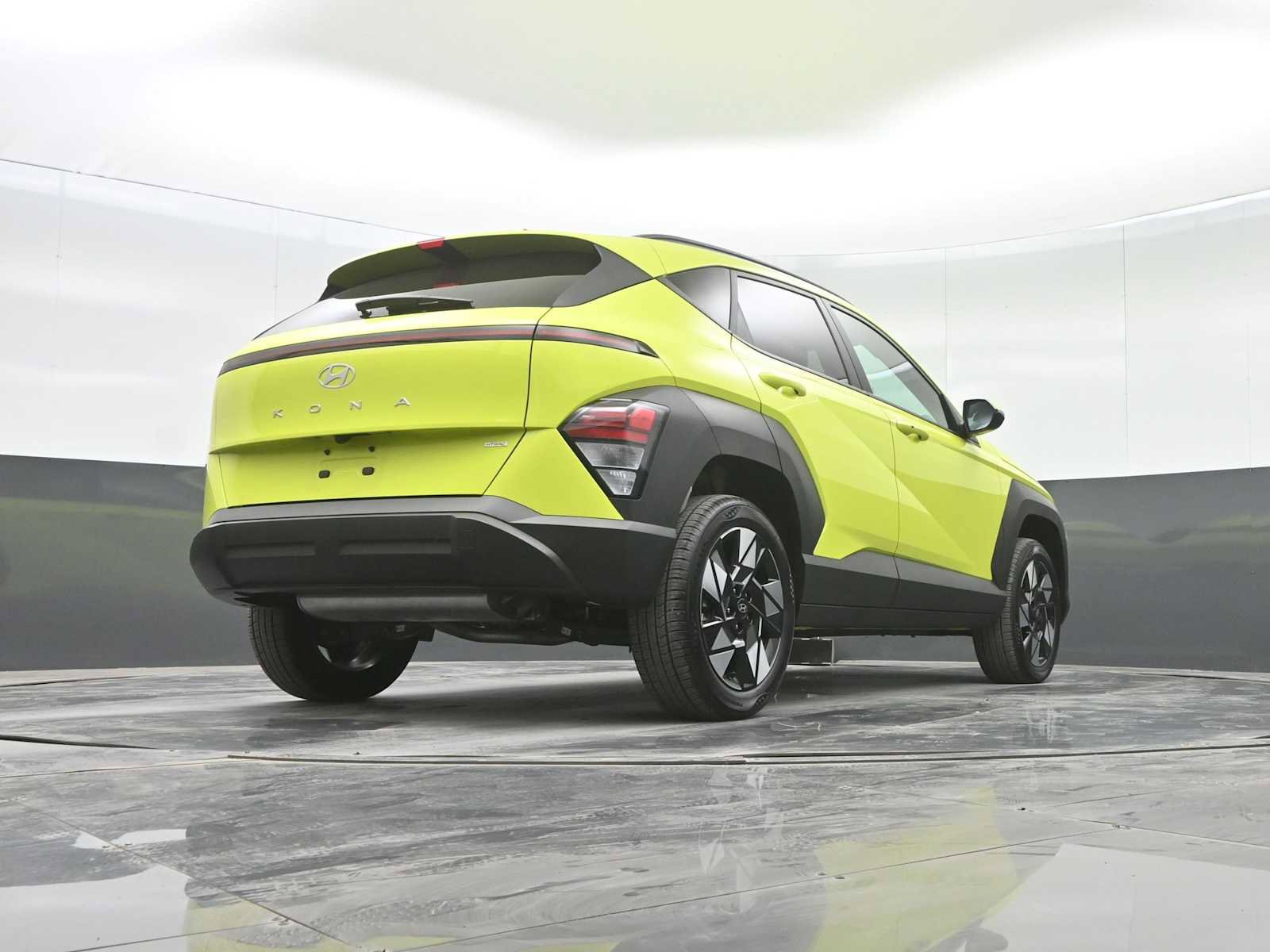 Certified 2025 Hyundai Kona SEL image 35