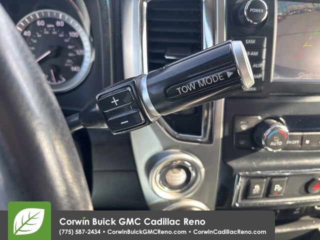 Used 2016 Nissan Titan PRO-4X image 26